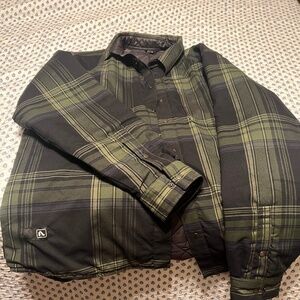 Great plaid quilted shirt!